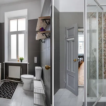 Vintage & Spacious Family Apartment Very Center Of Riga