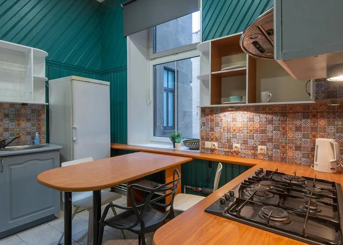 Spacious & Light Family Apart. Very Center Of Apartment